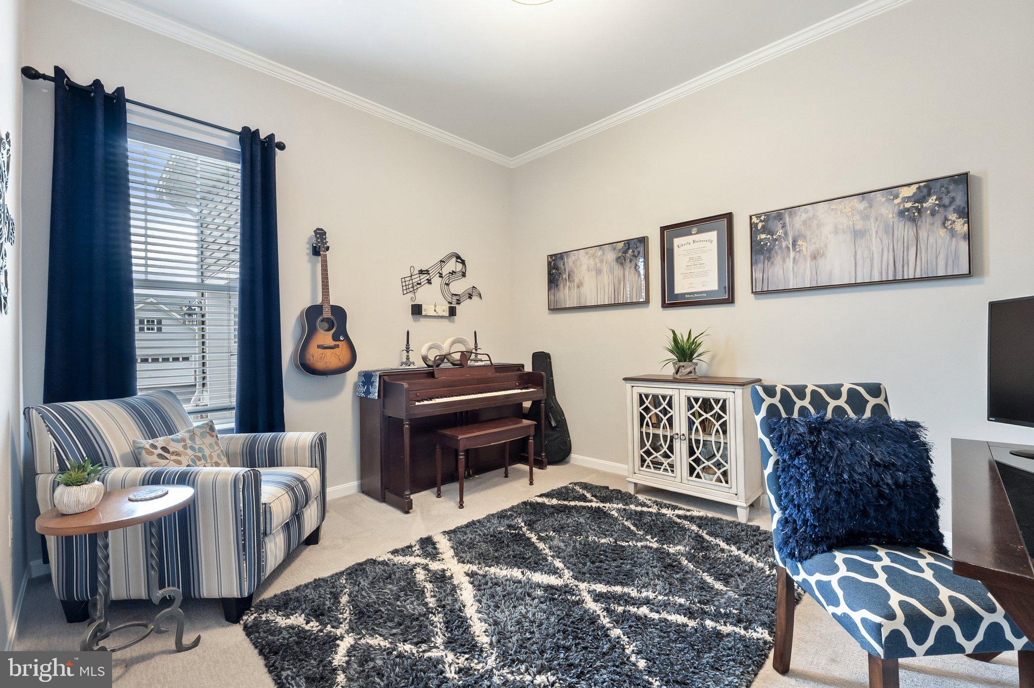 TWIN LAKES OVERLOOK - Residential