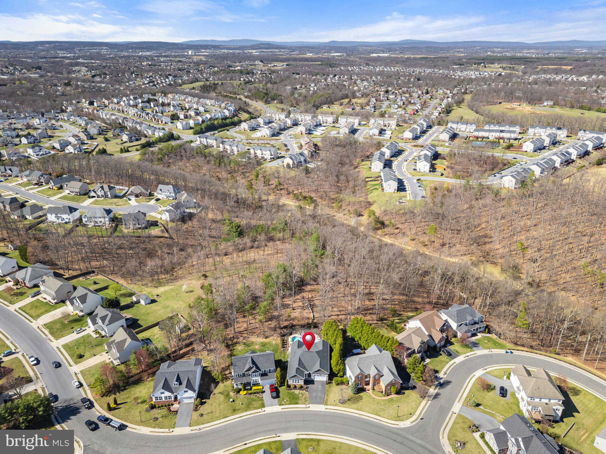 TWIN LAKES OVERLOOK - Residential
