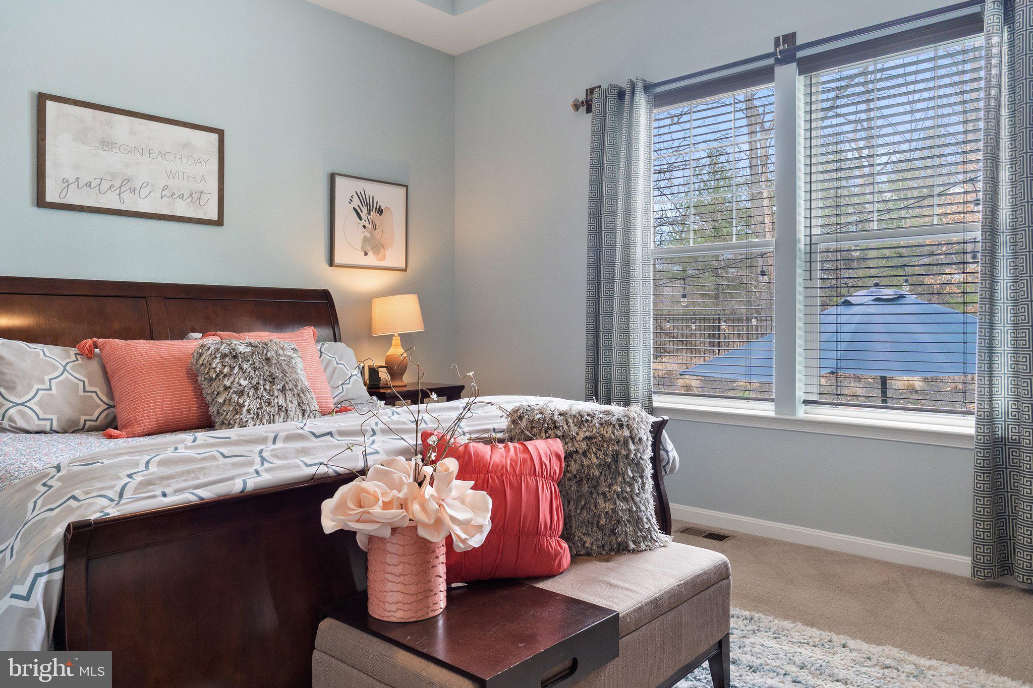 TWIN LAKES OVERLOOK - Residential