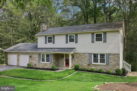 MLS: MDHR2059250