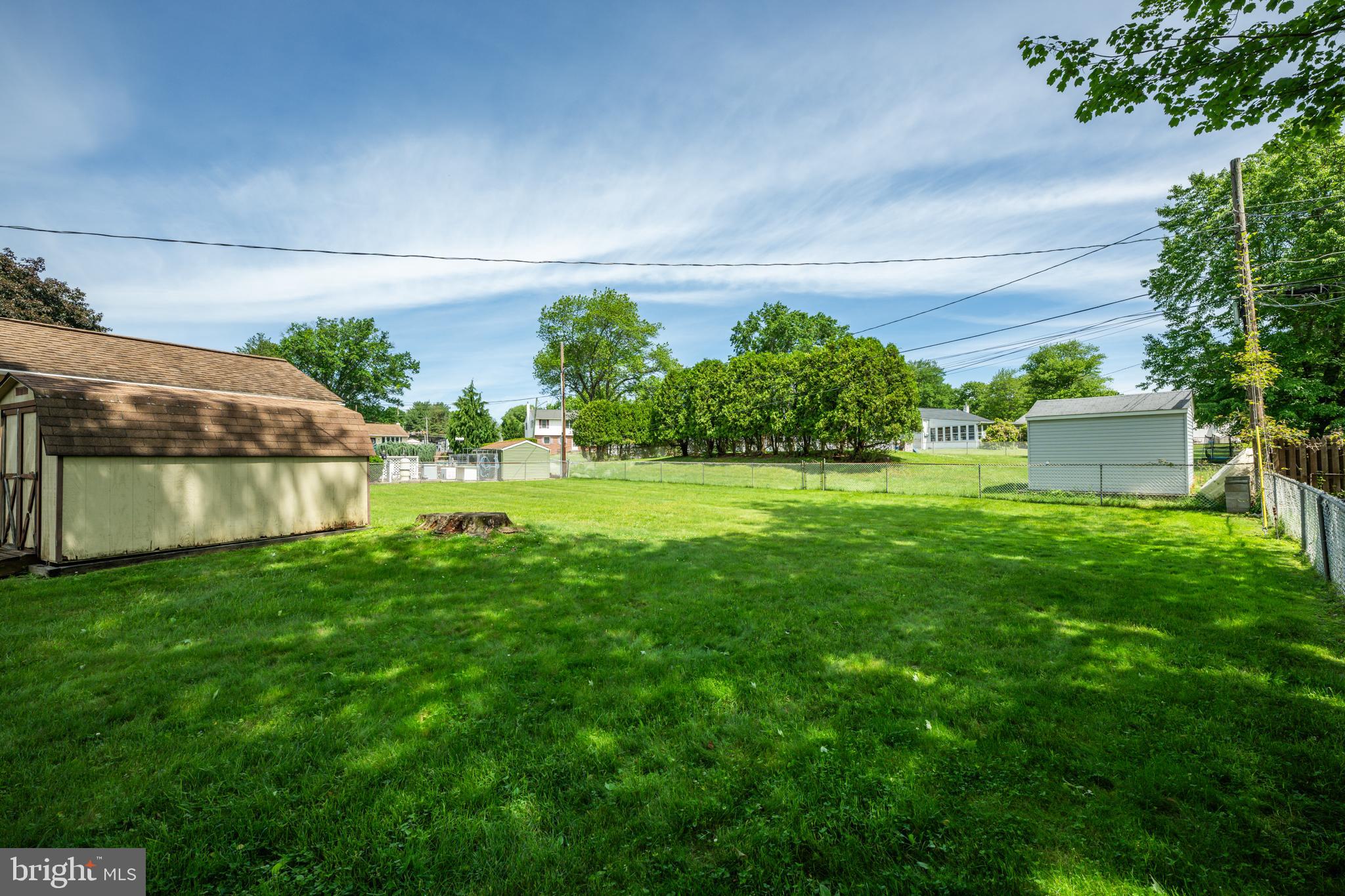 FEASTERVILLE - Residential