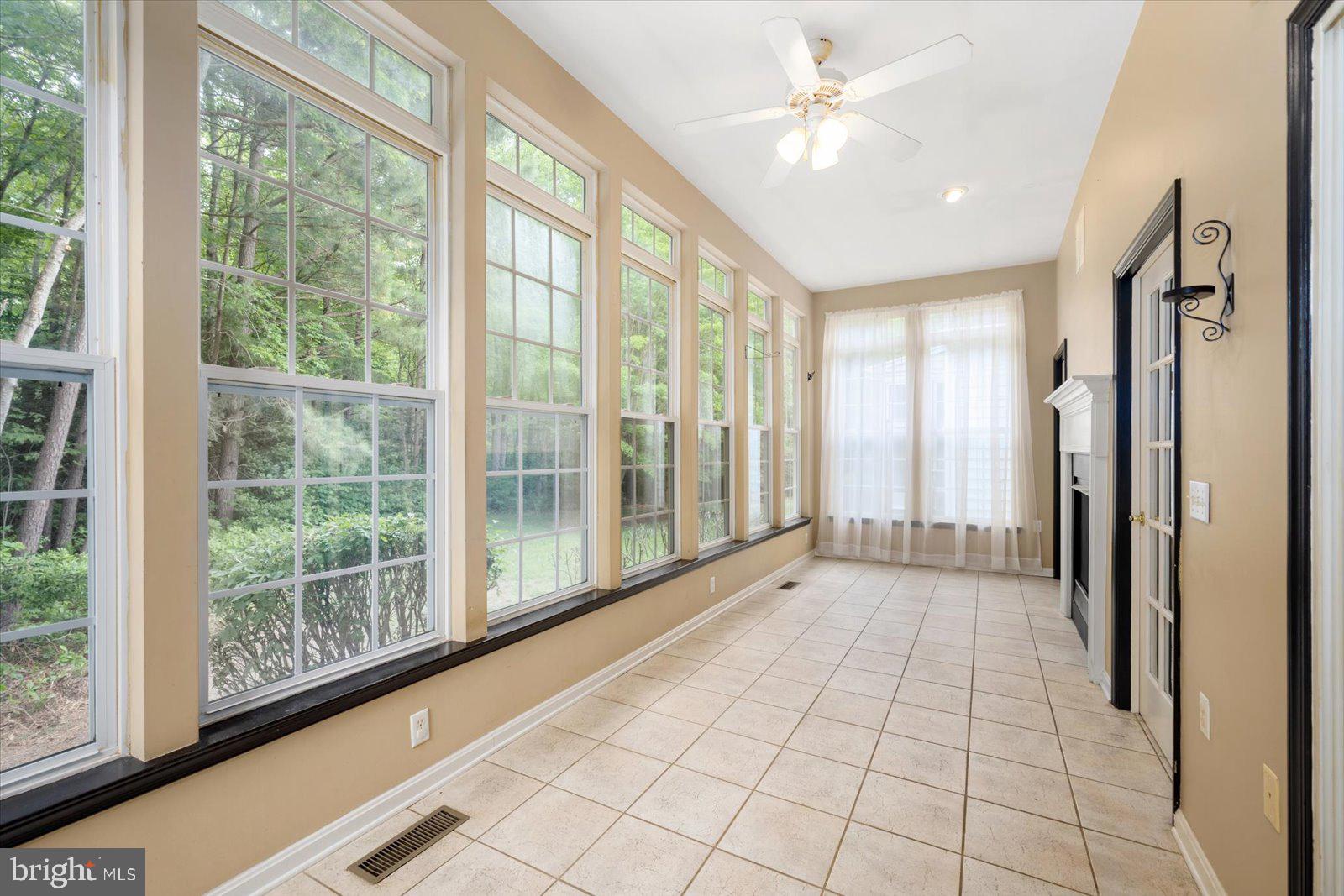 OCEAN PINES - THE PARKE - Residential