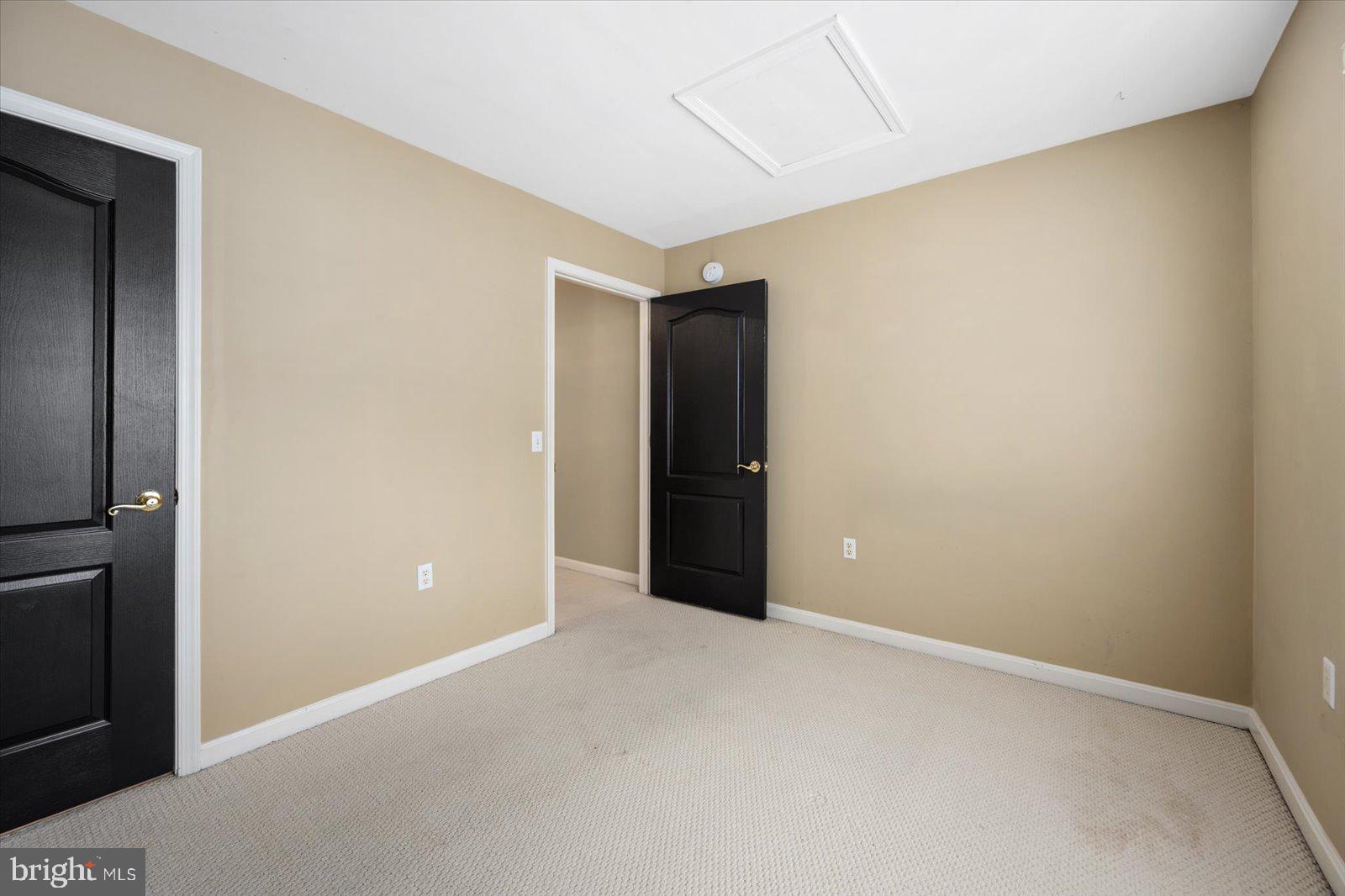 OCEAN PINES - THE PARKE - Residential