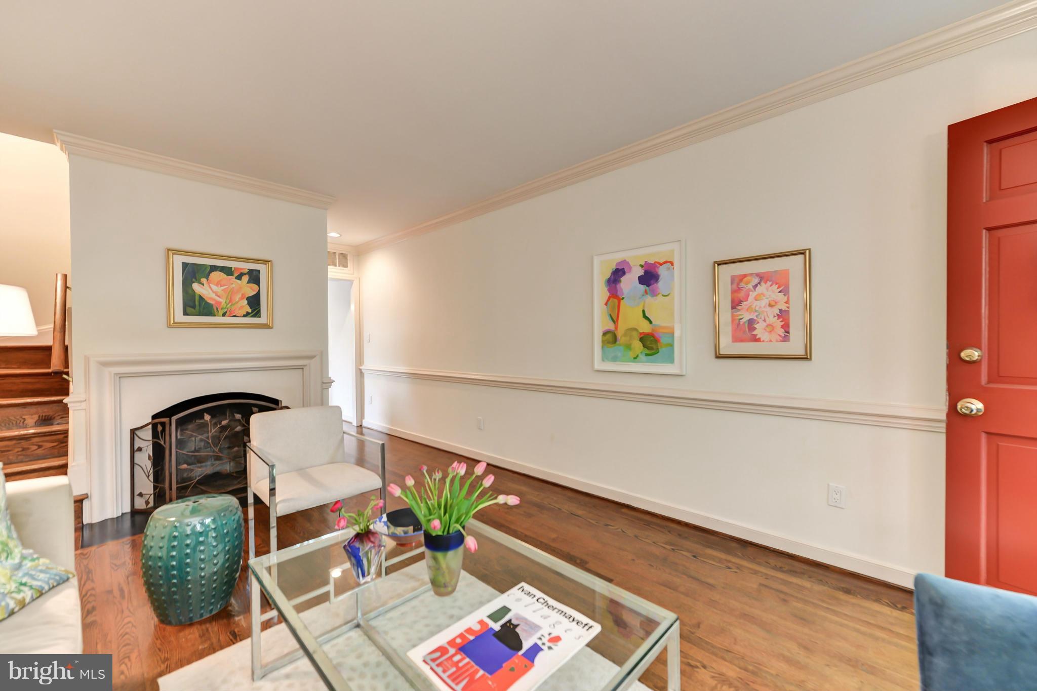 ARCH HALL - Residential