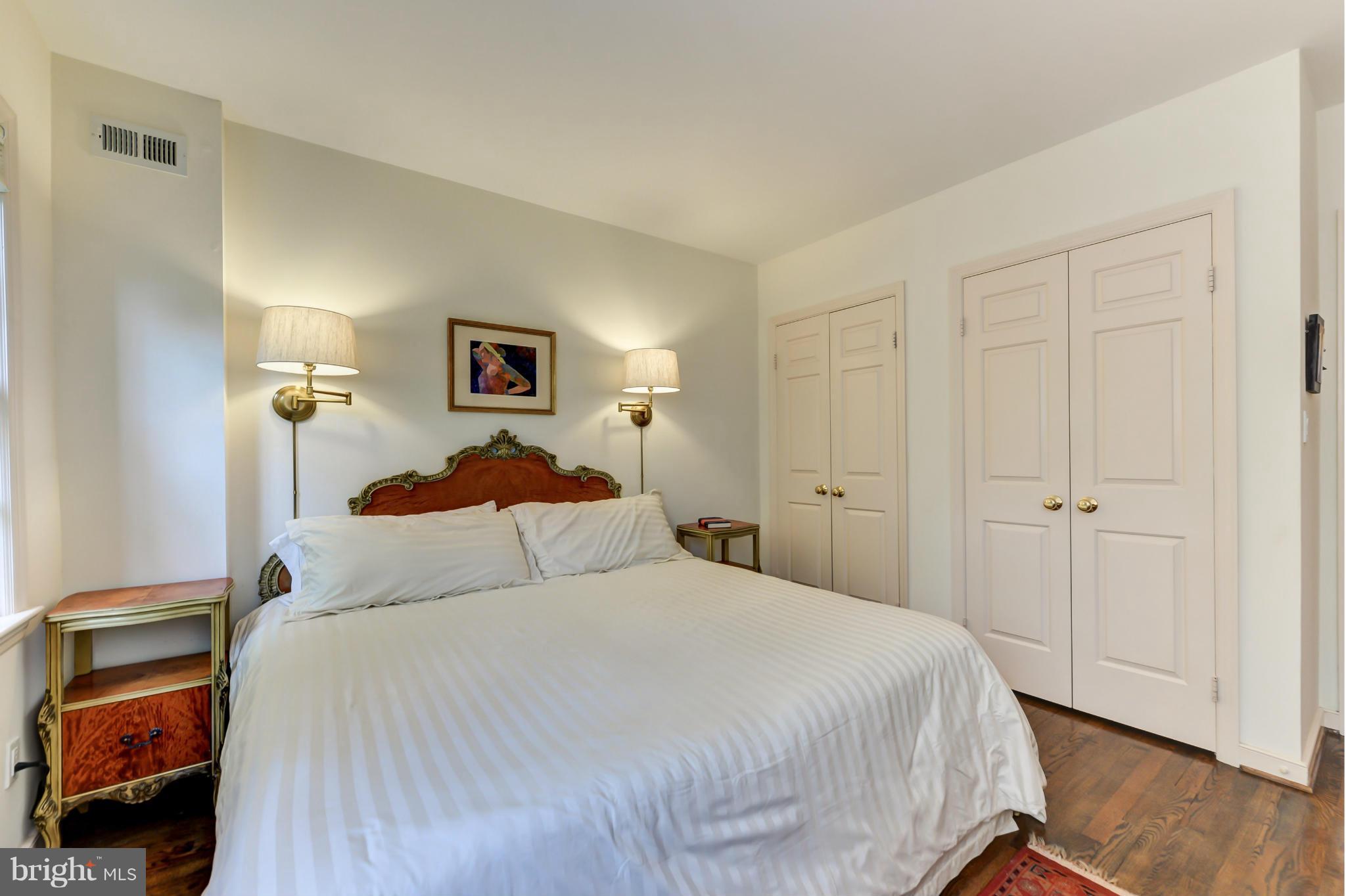 ARCH HALL - Residential