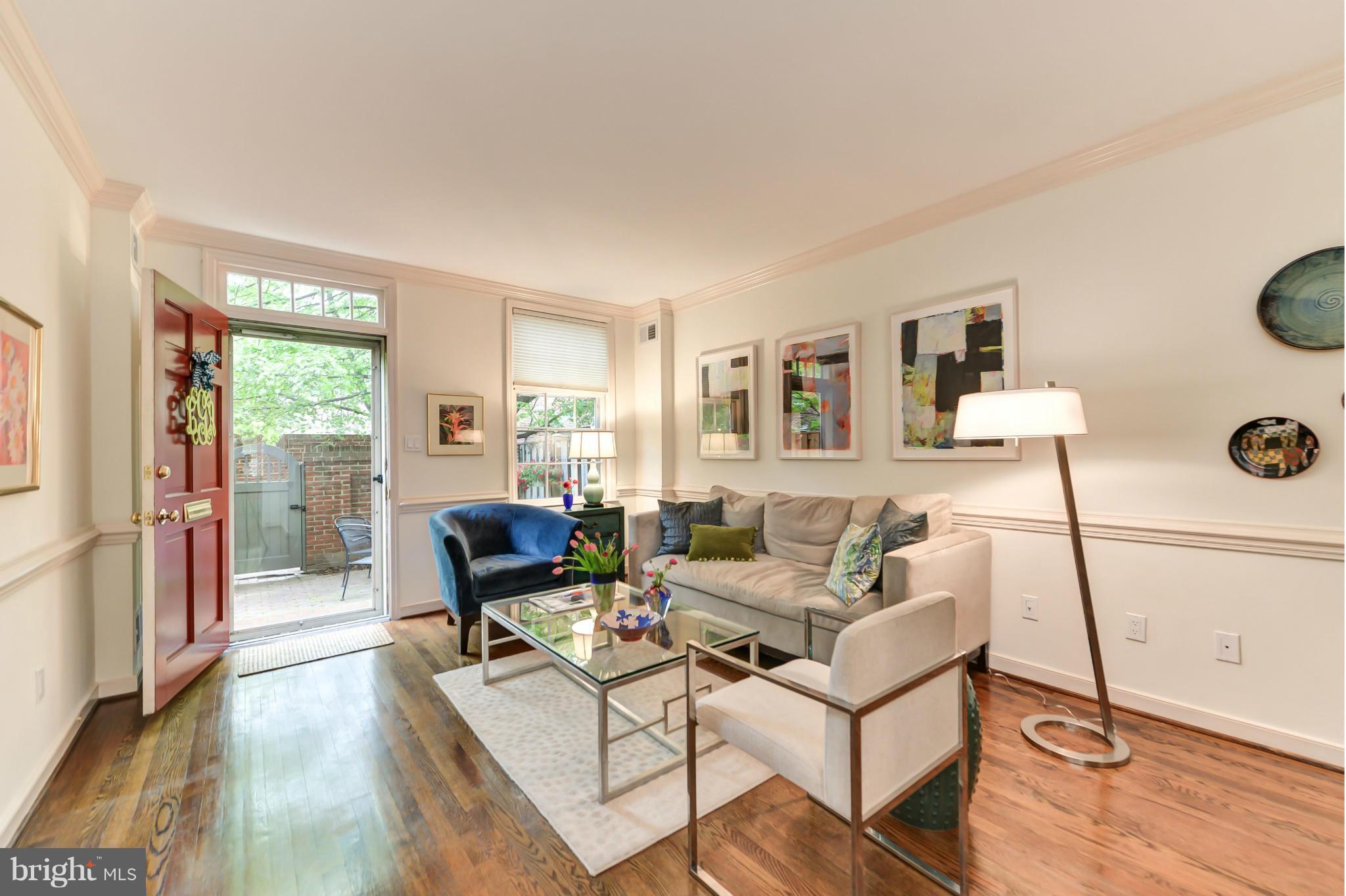 ARCH HALL - Residential