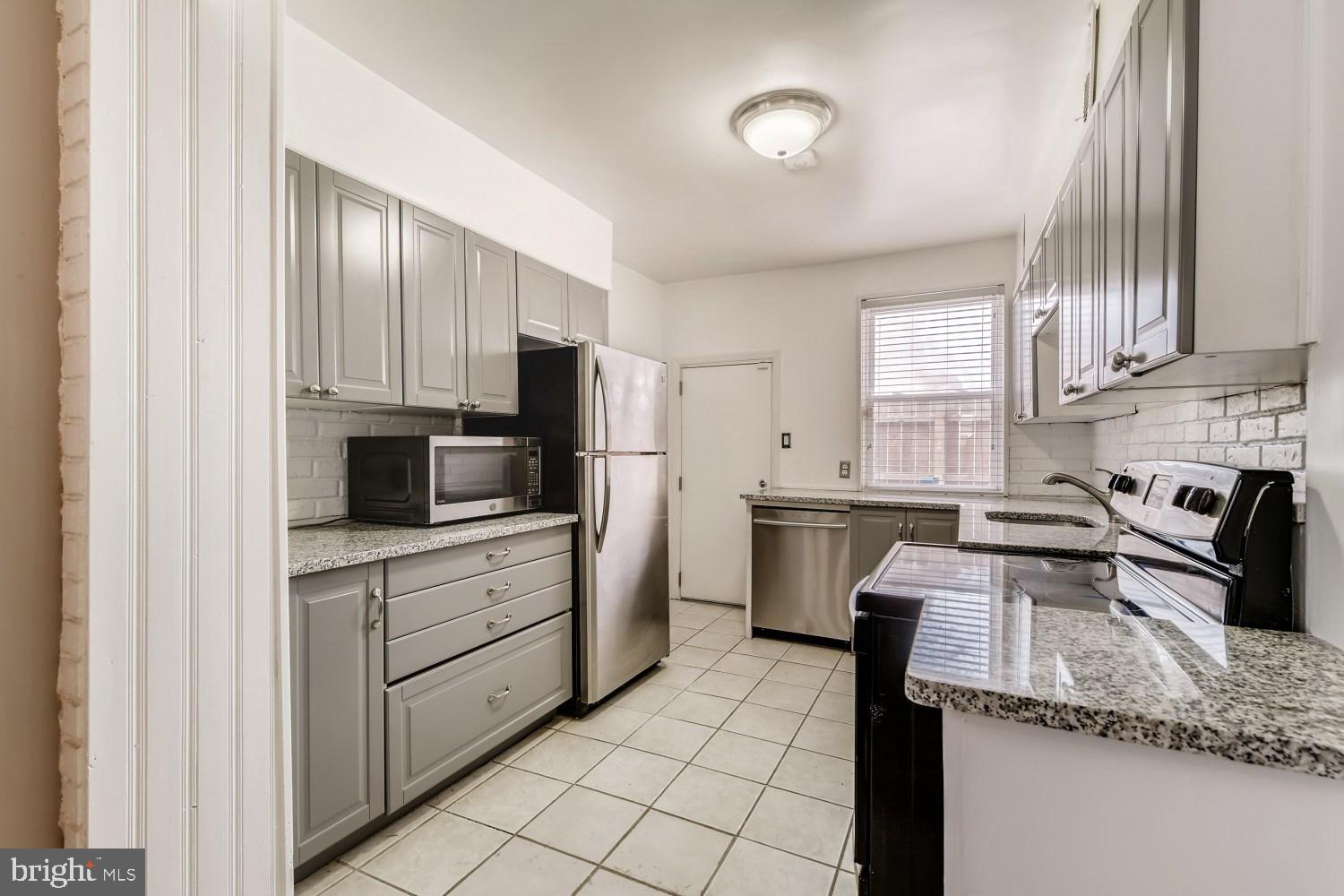 FEDERAL HILL HISTORIC DISTRICT - Residential Lease