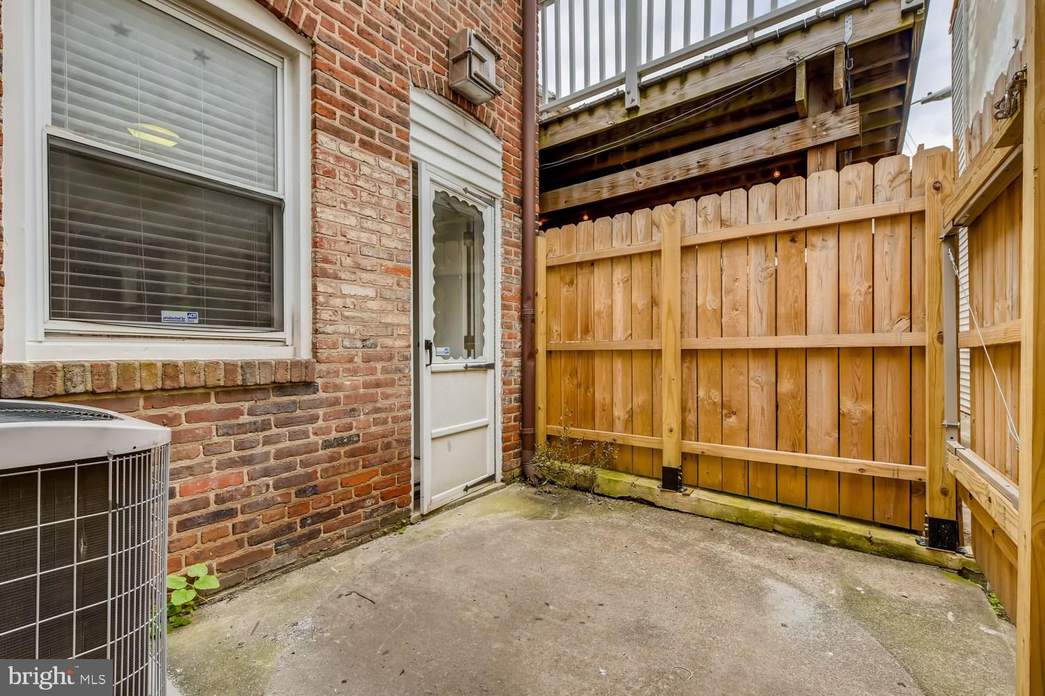 FEDERAL HILL HISTORIC DISTRICT - Residential Lease