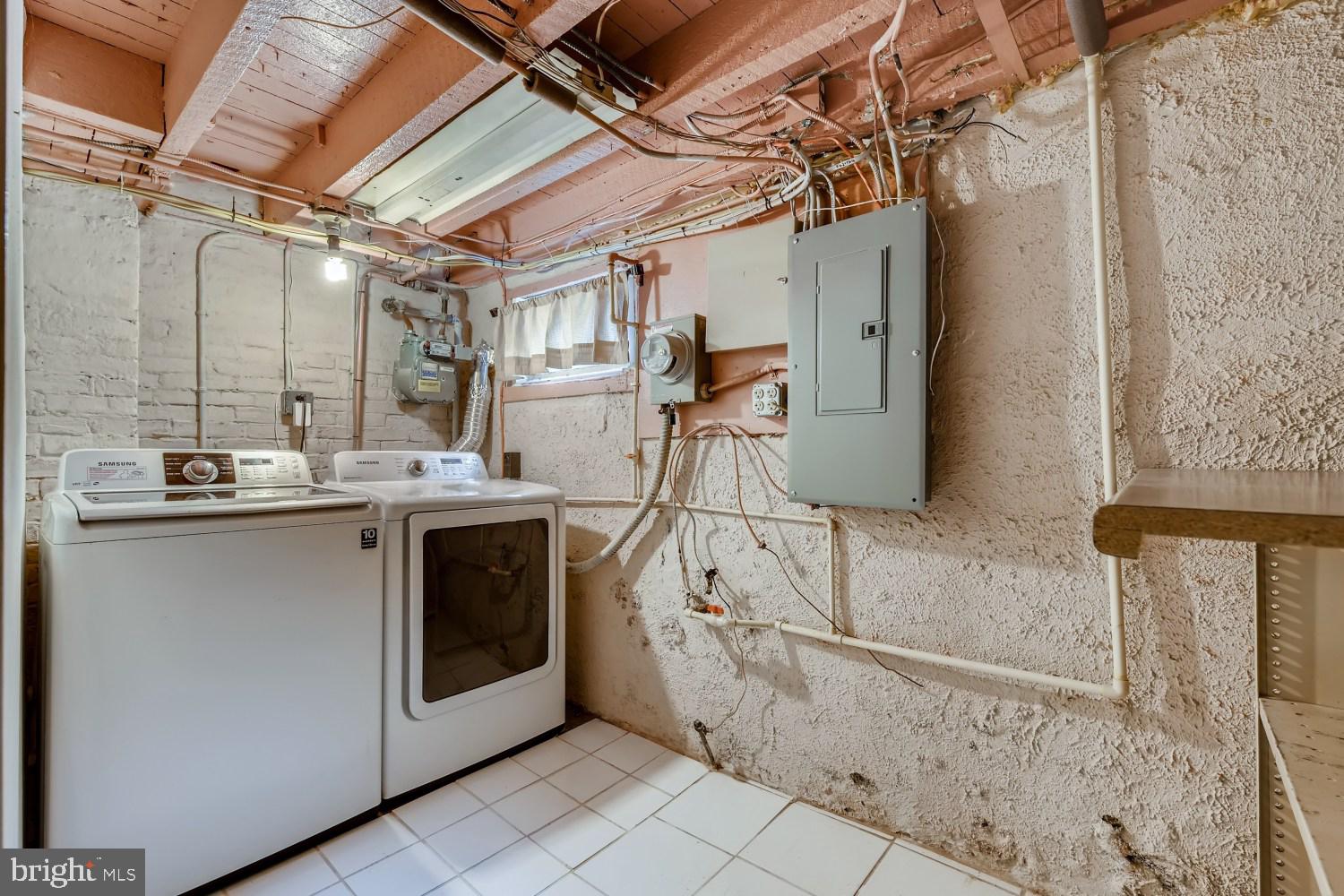 FEDERAL HILL HISTORIC DISTRICT - Residential Lease