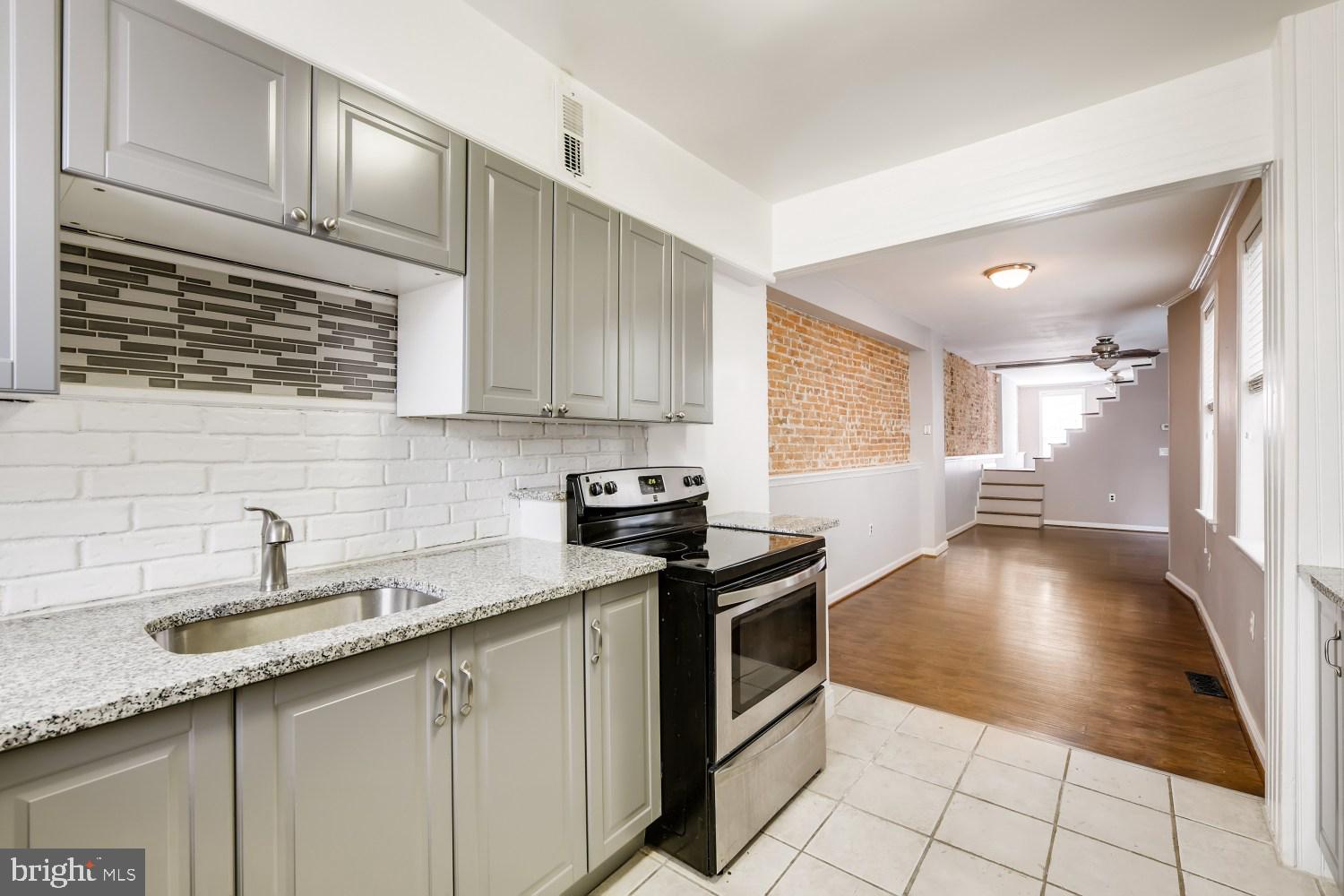 FEDERAL HILL HISTORIC DISTRICT - Residential Lease