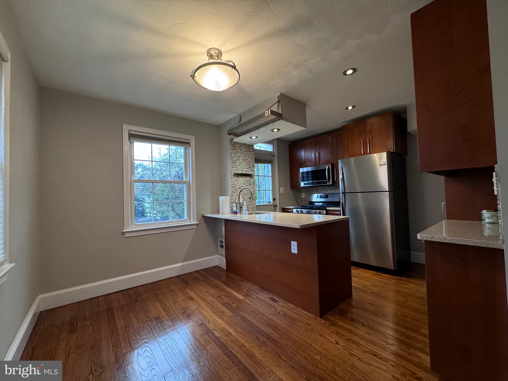 1600 PRINCESS STREET