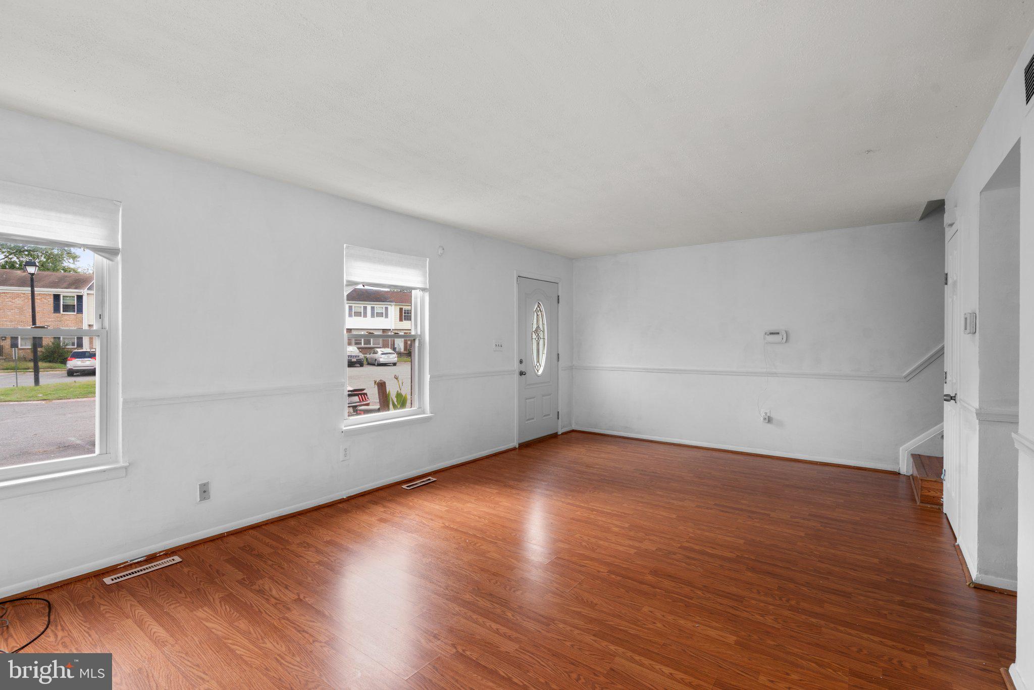 HARFORD SQUARE - Residential