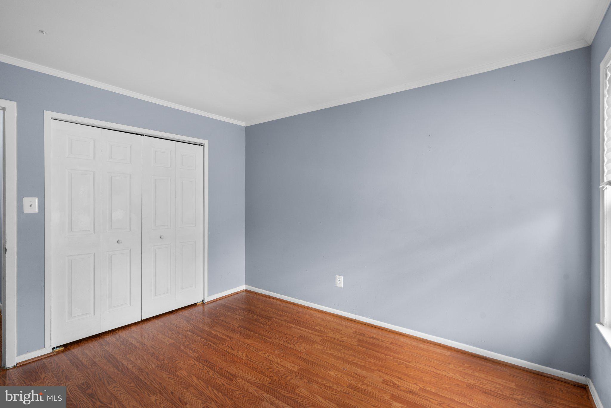 HARFORD SQUARE - Residential