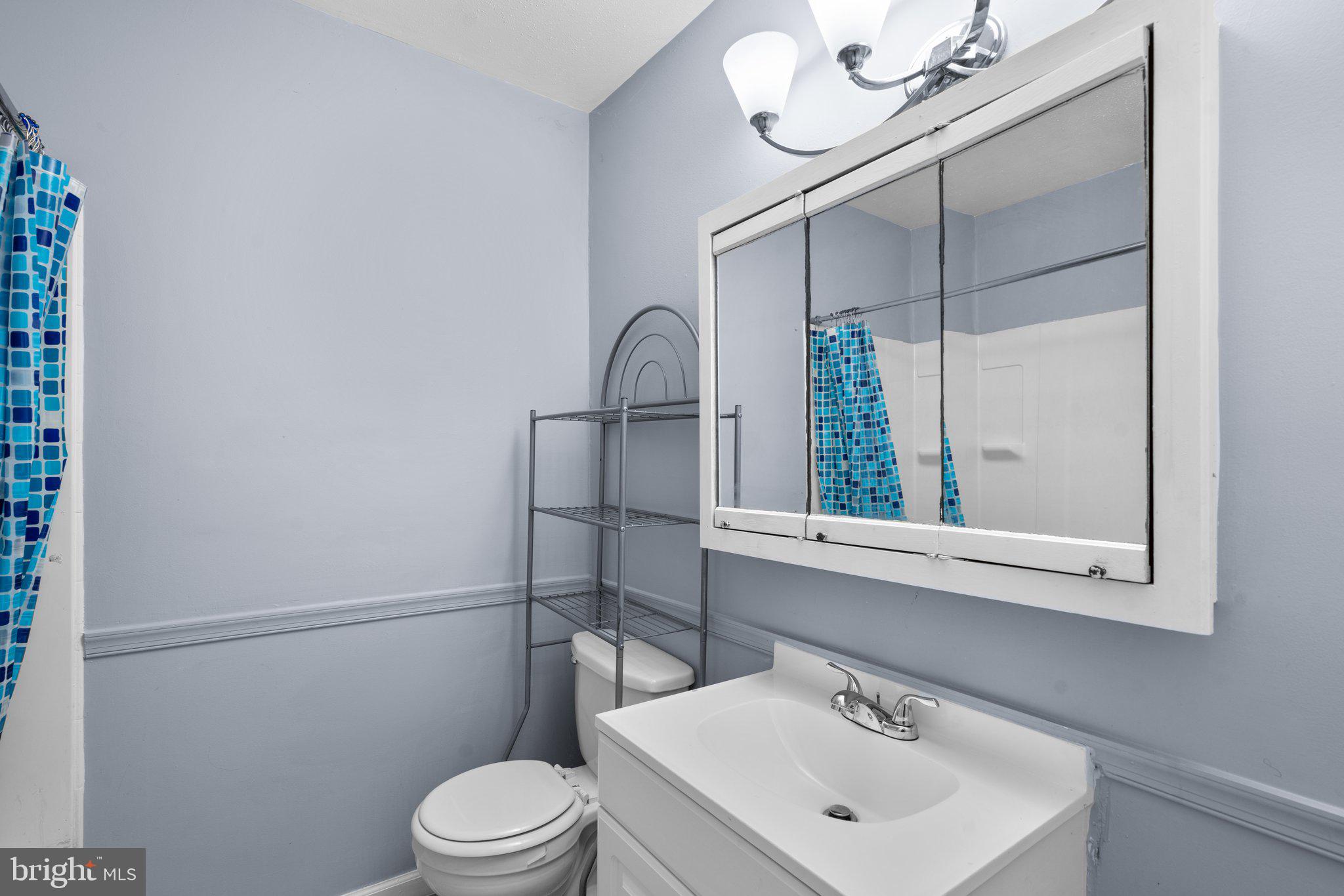 HARFORD SQUARE - Residential