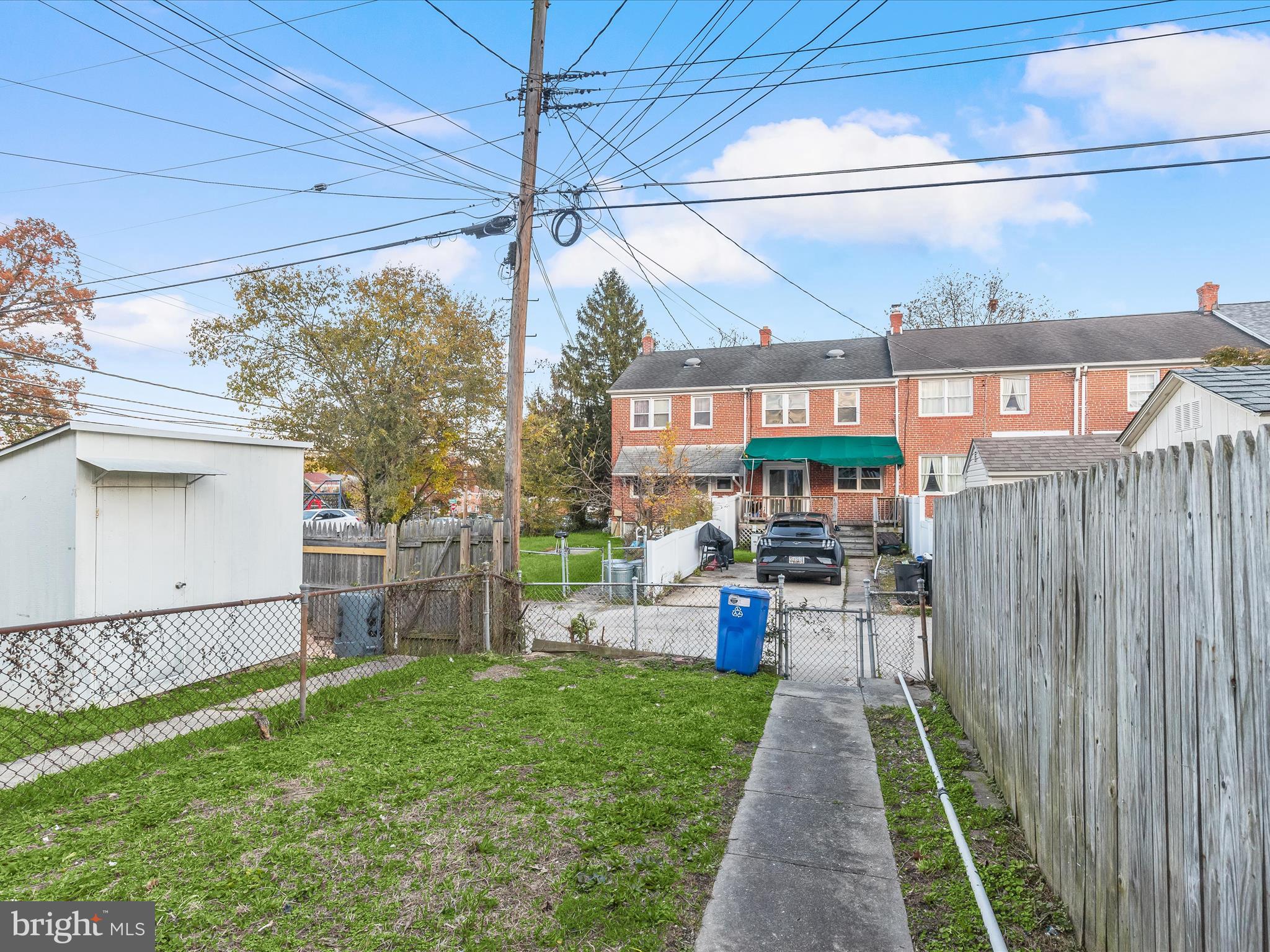 8351 EDGEDALE RD