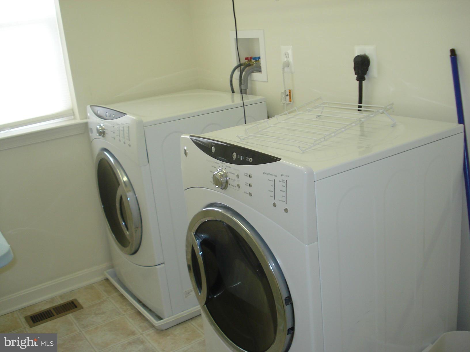 NORTH BROOK - Residential Lease