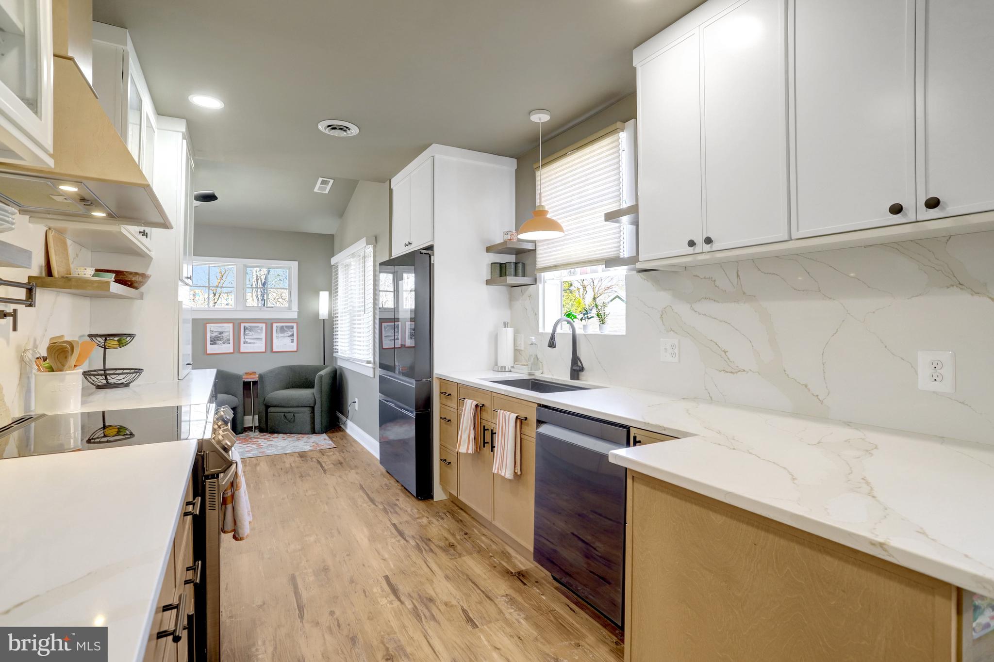 ALCOVA HEIGHTS - Residential