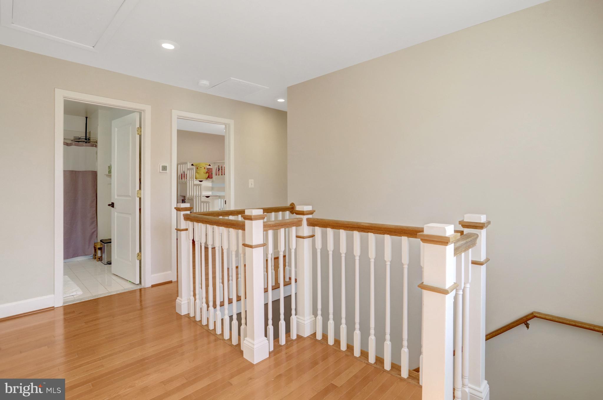 ALCOVA HEIGHTS - Residential