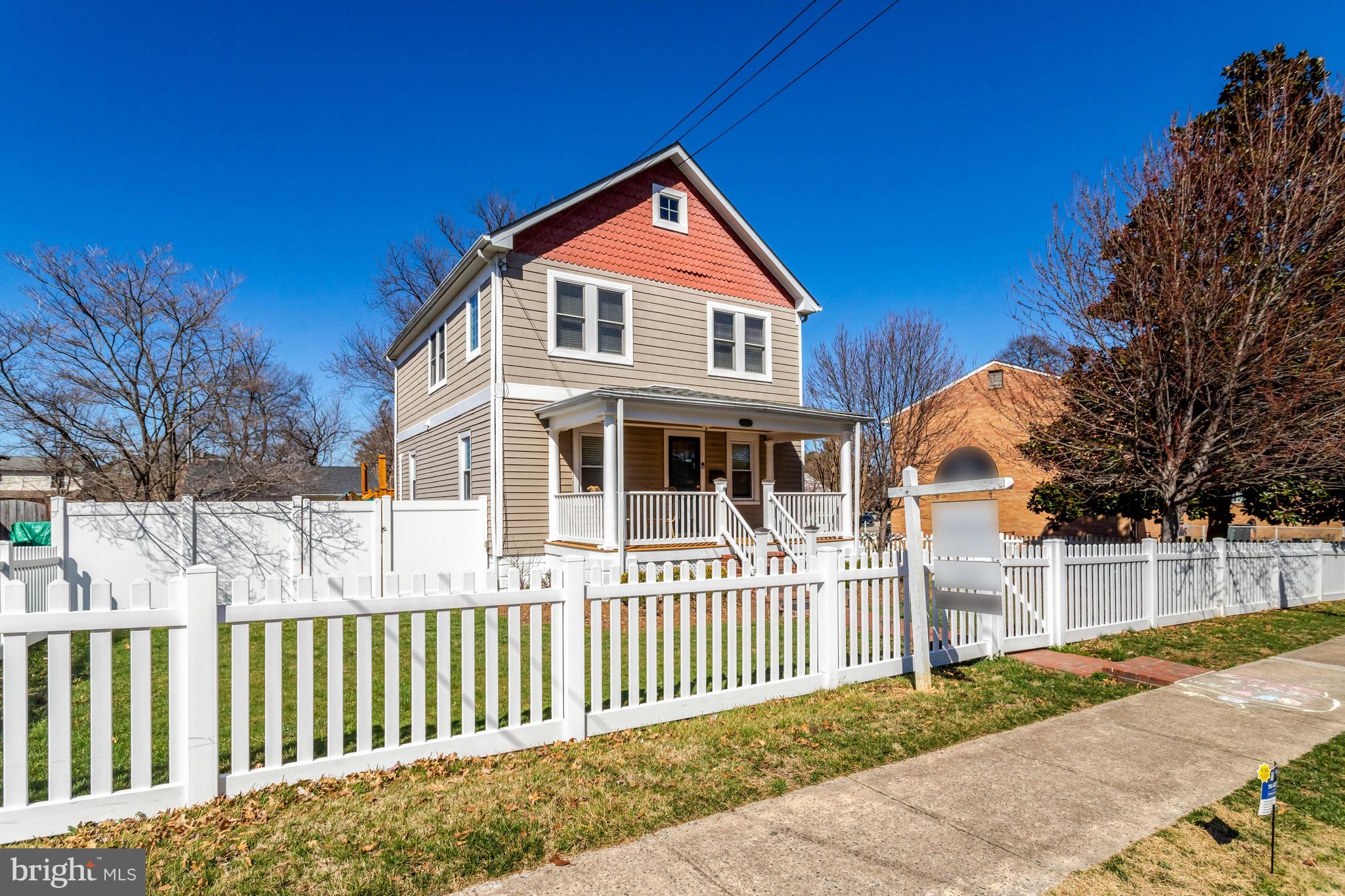 ALCOVA HEIGHTS - Residential