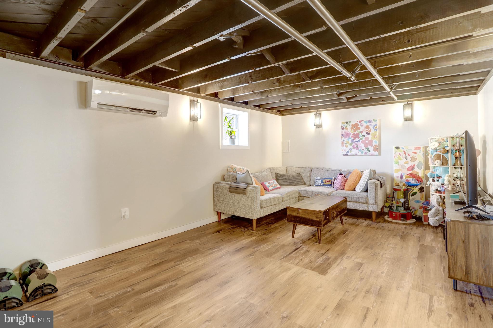 ALCOVA HEIGHTS - Residential