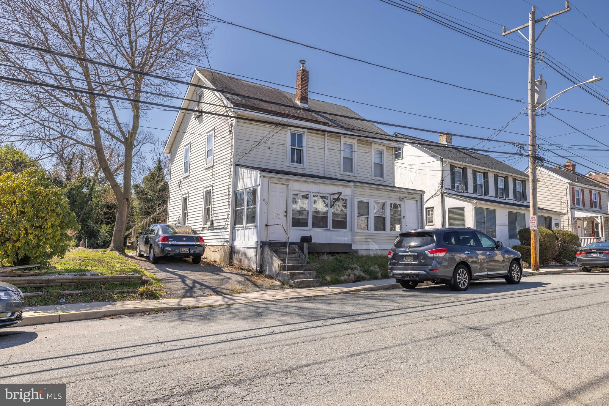 55 NEW LONDON AVENUE