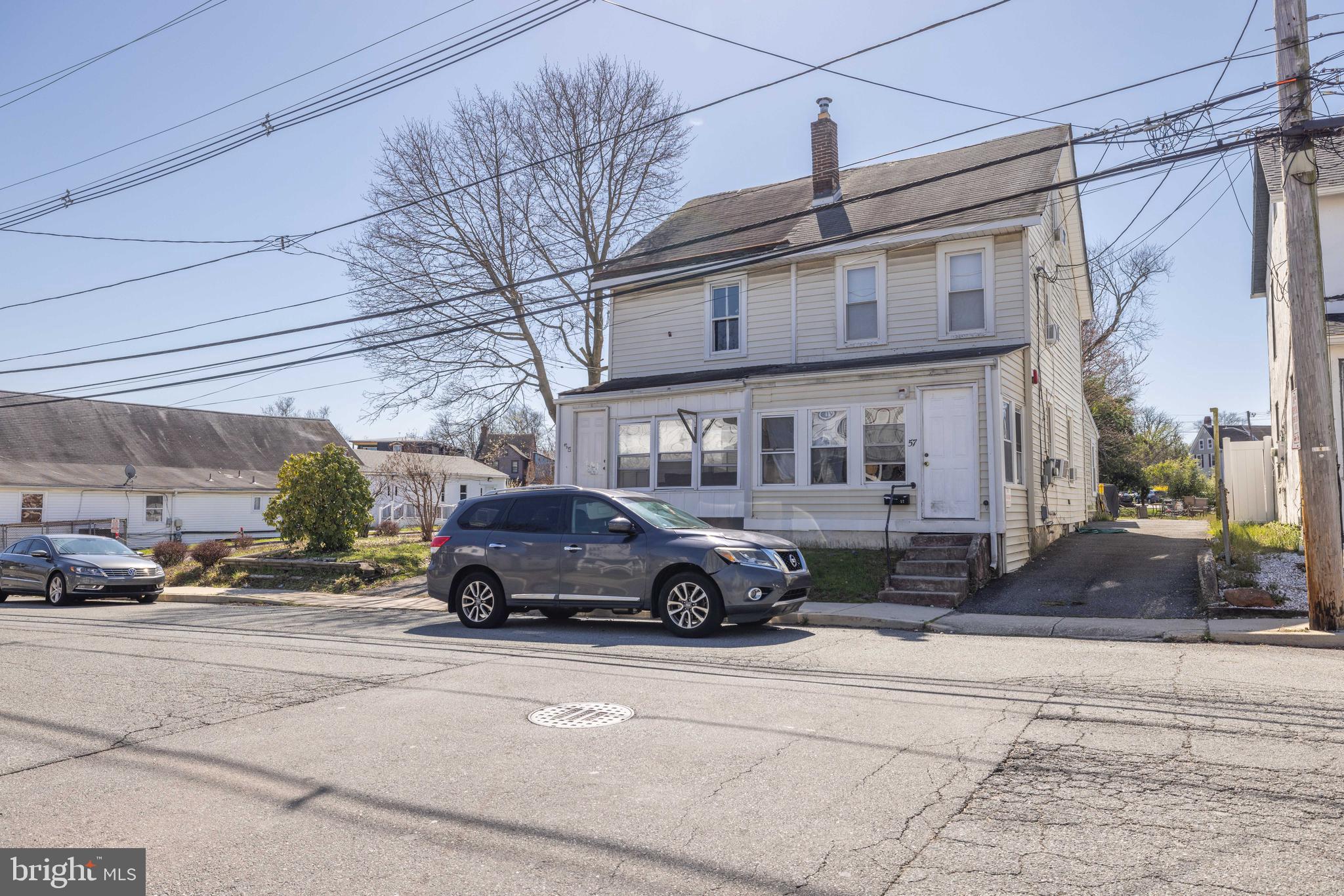 55 NEW LONDON AVENUE