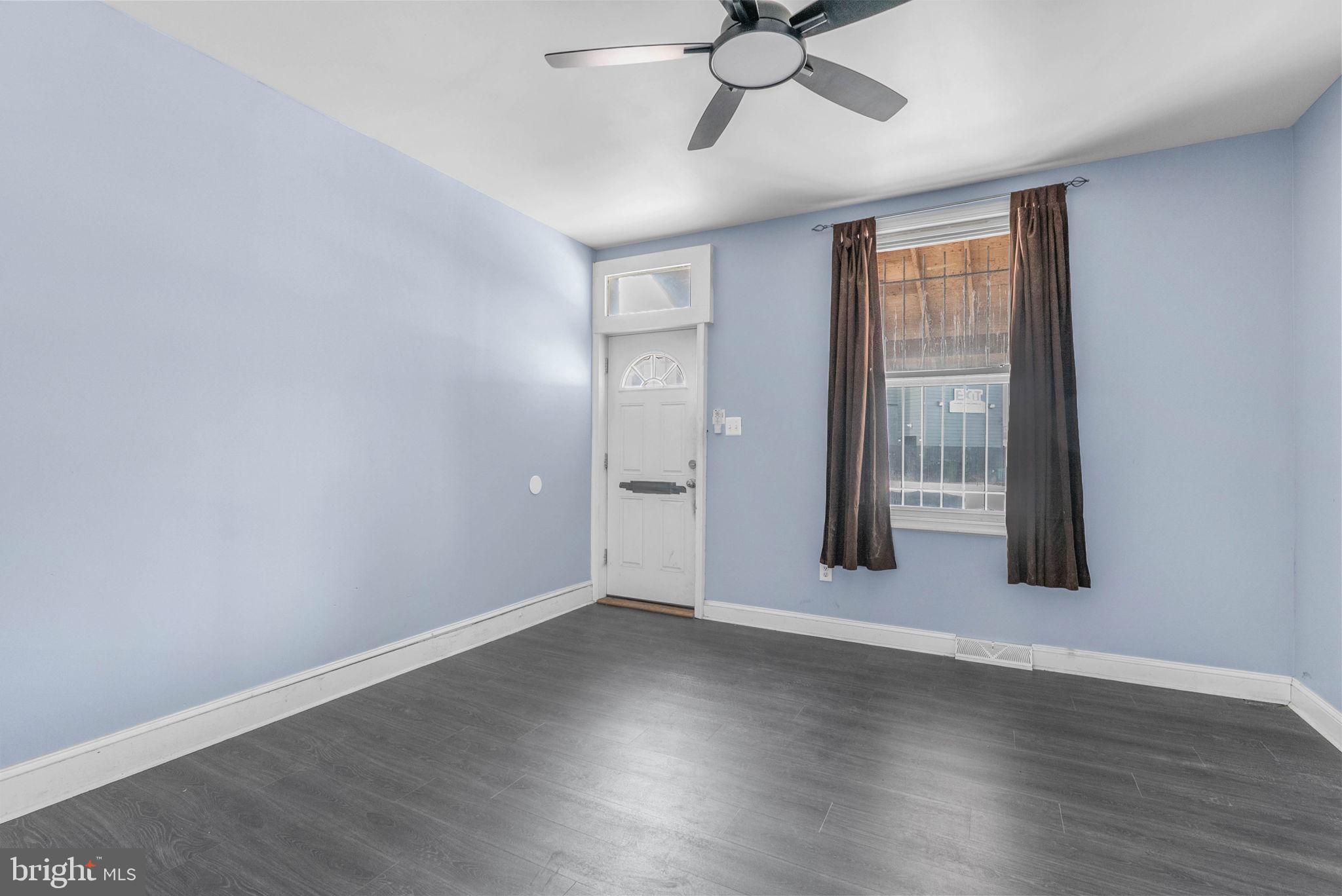 SQUIRREL HILL - Residential