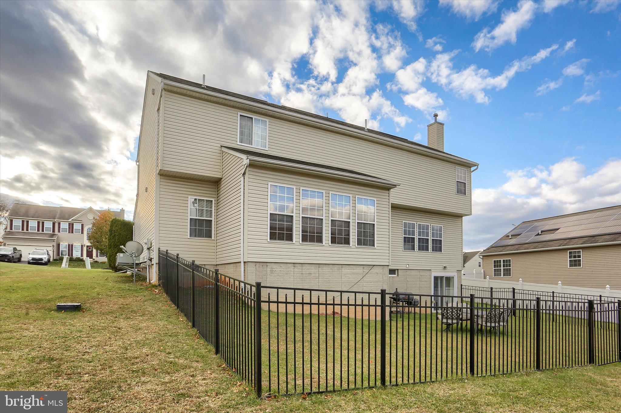 TAYLOR ESTATES - Residential