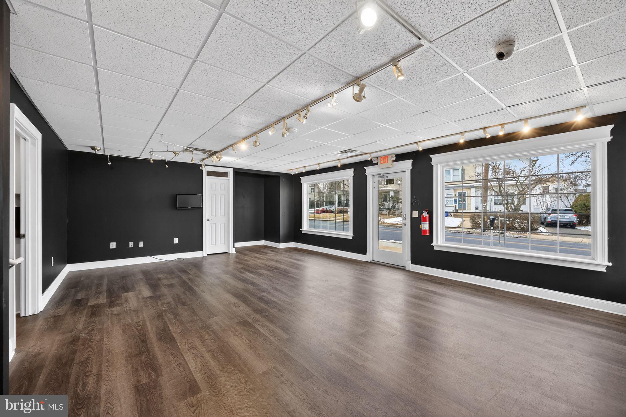 151a BELLEVUE AVENUE