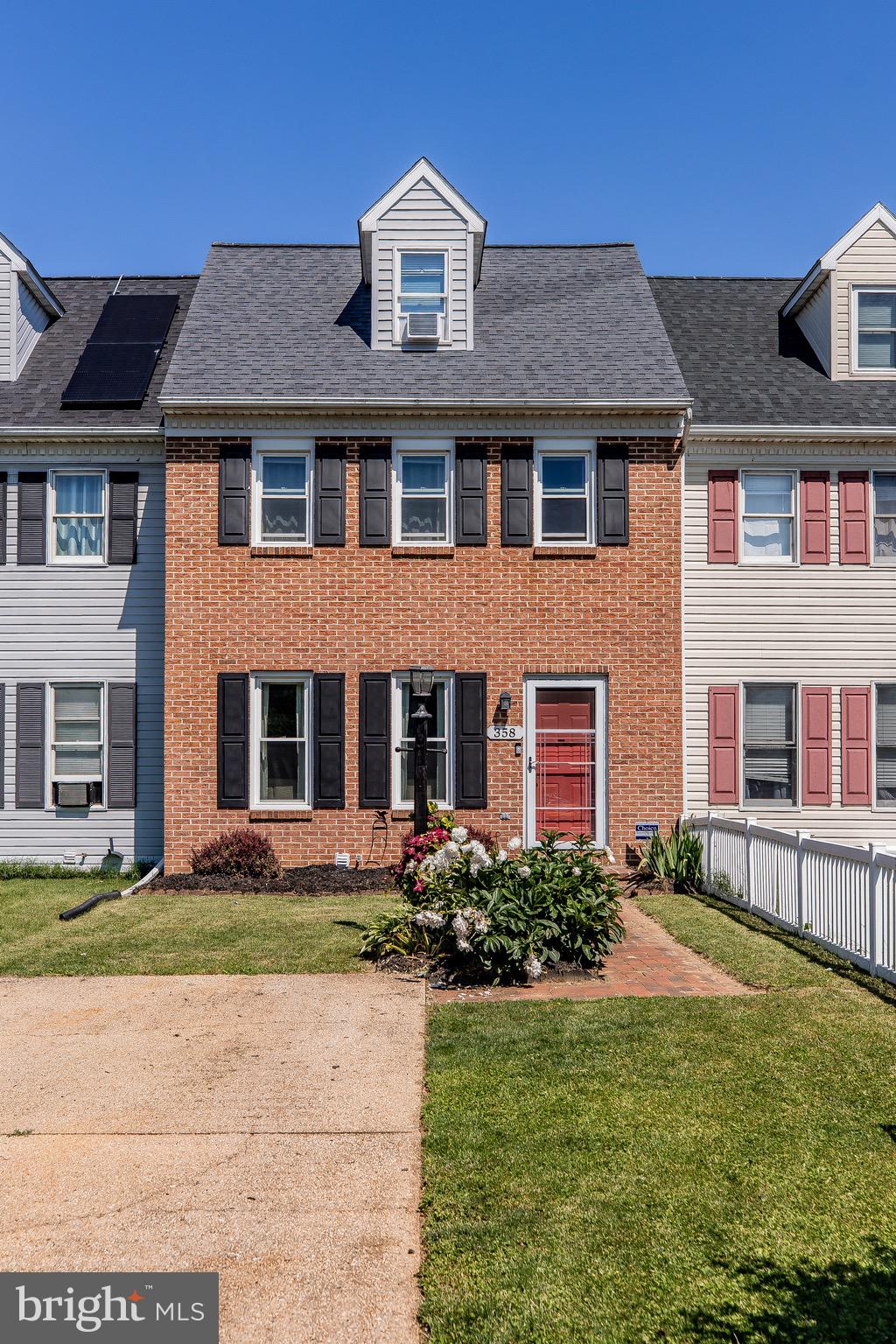 358 CARDINAL ROAD