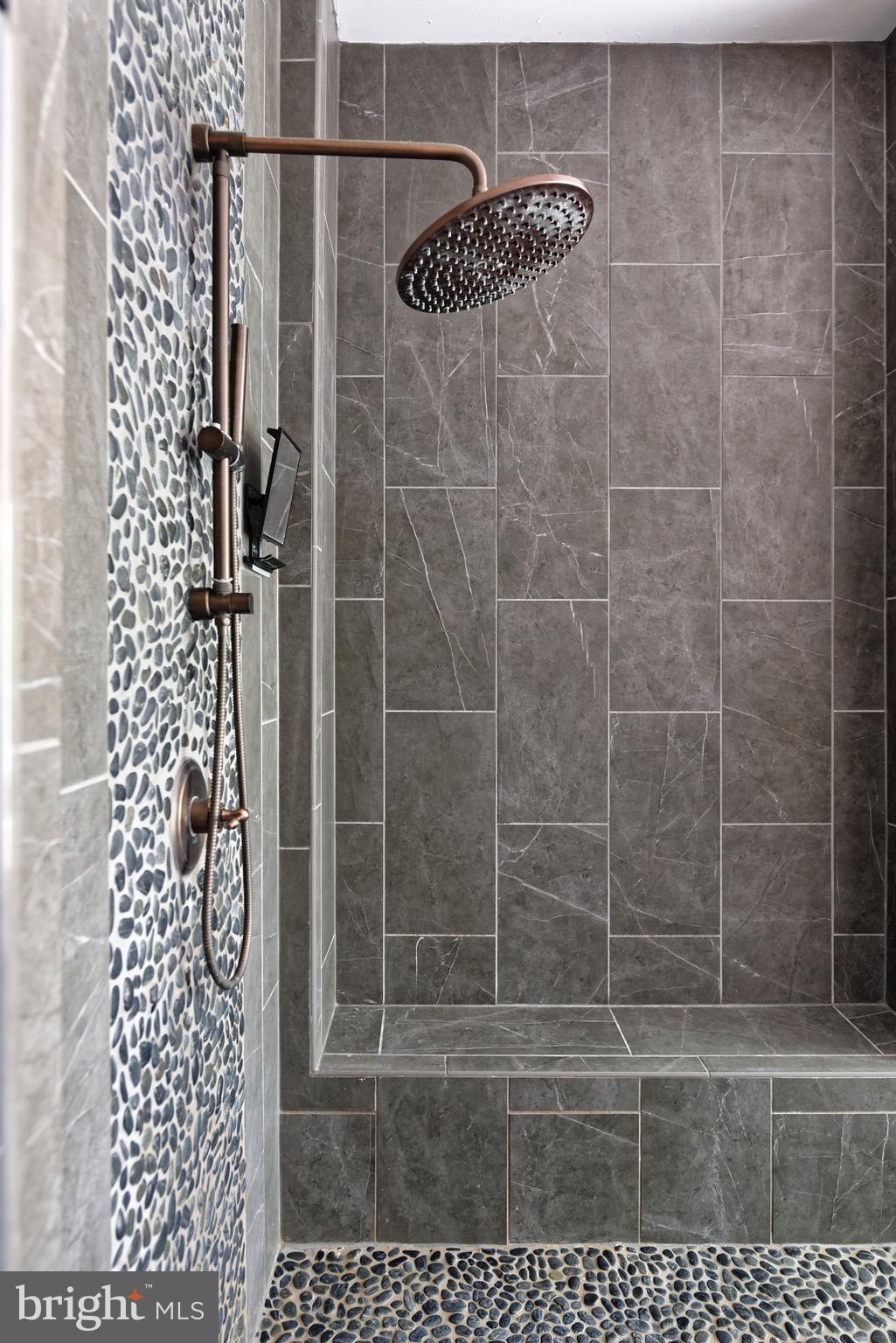 SALLY MILL - Residential