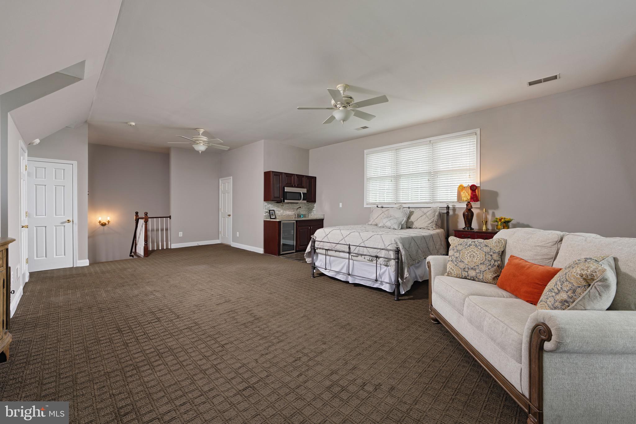 SALLY MILL - Residential