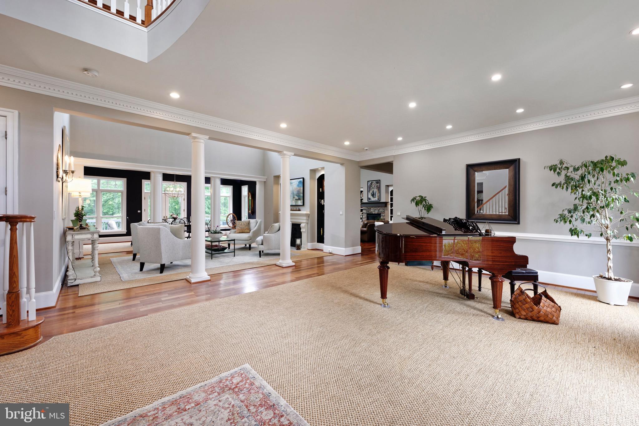 SALLY MILL - Residential