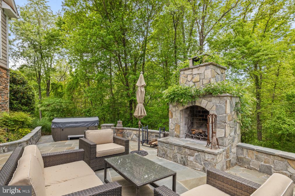 SALLY MILL - Residential