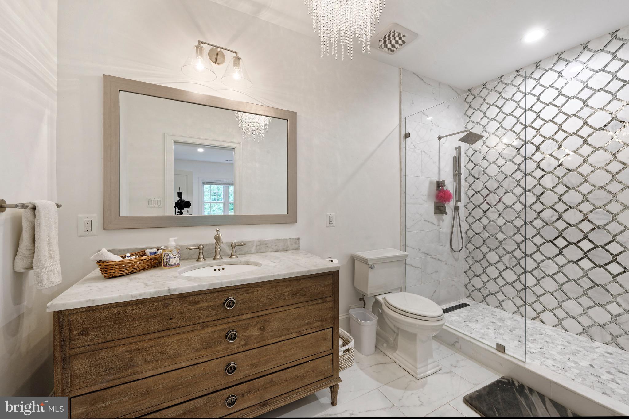 SALLY MILL - Residential