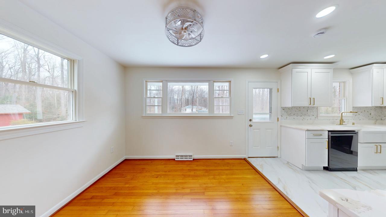 WOODED ACRES - Residential