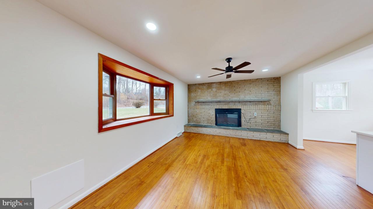 WOODED ACRES - Residential