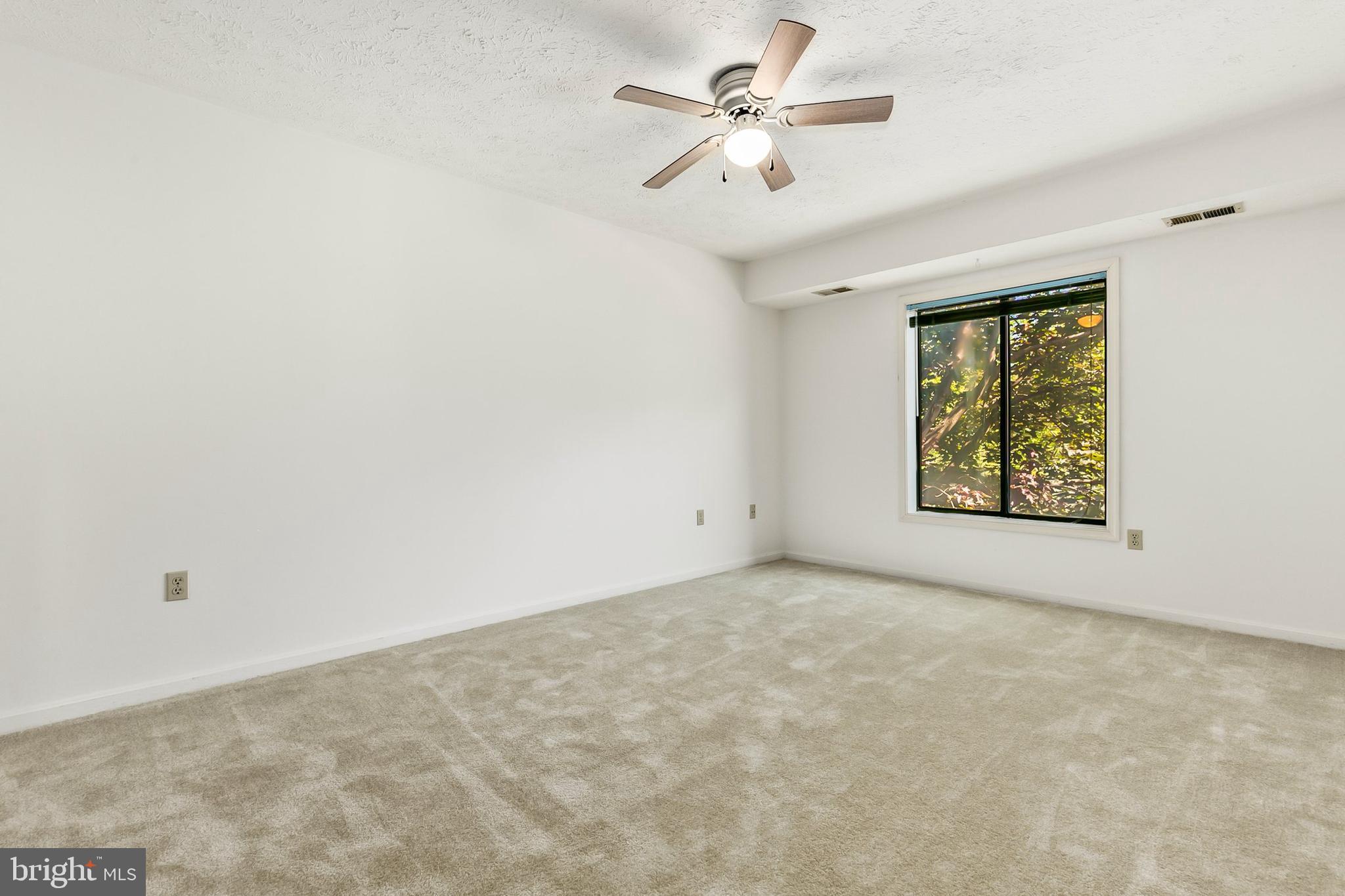 WINDBROOKE - Residential