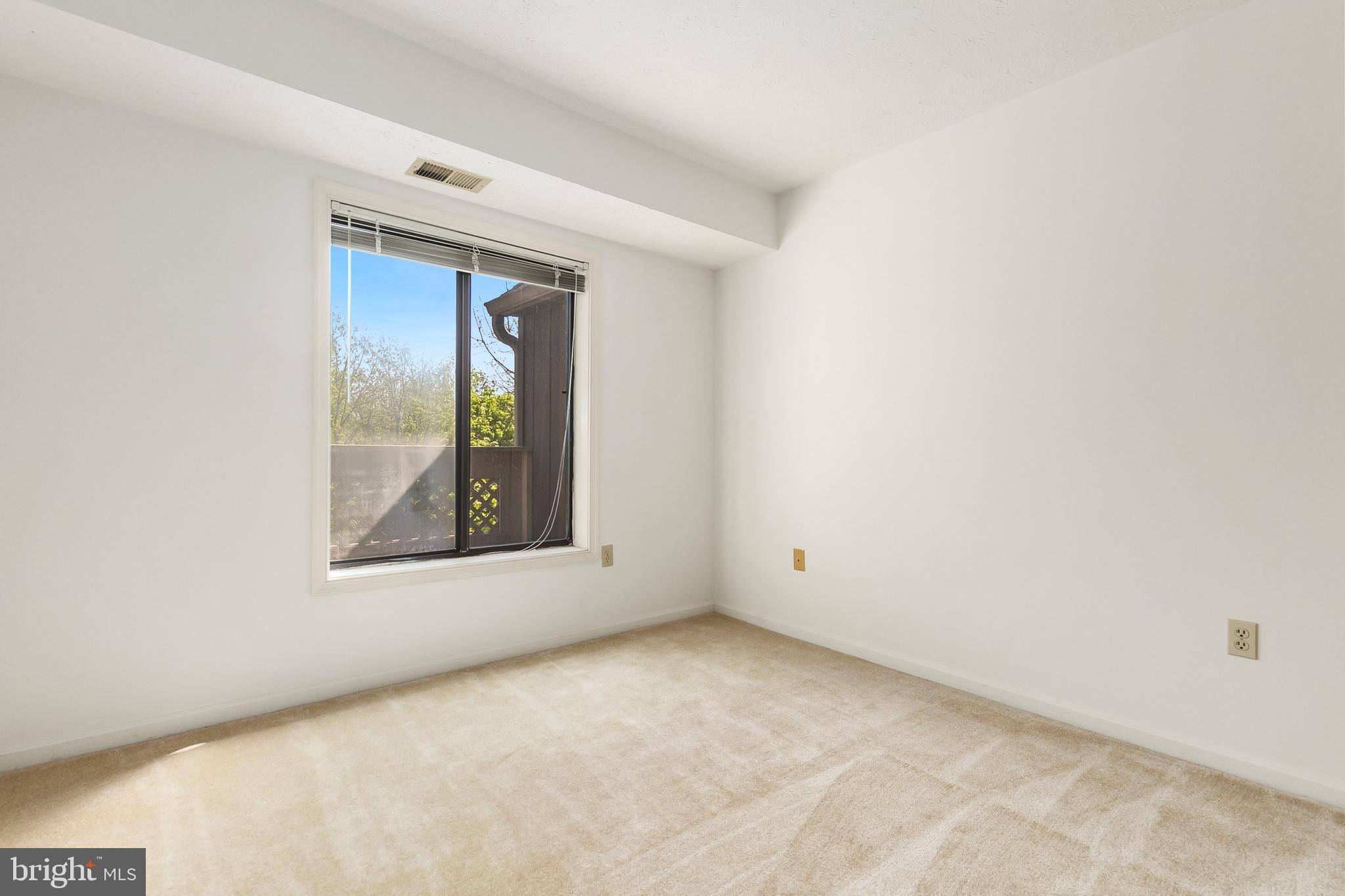 WINDBROOKE - Residential