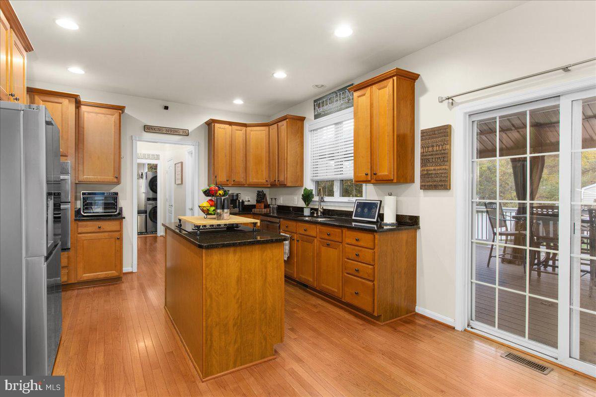 TALL PINES - Residential