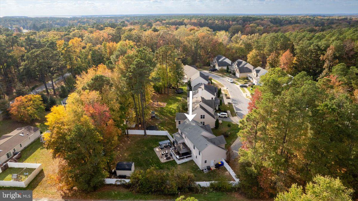 TALL PINES - Residential