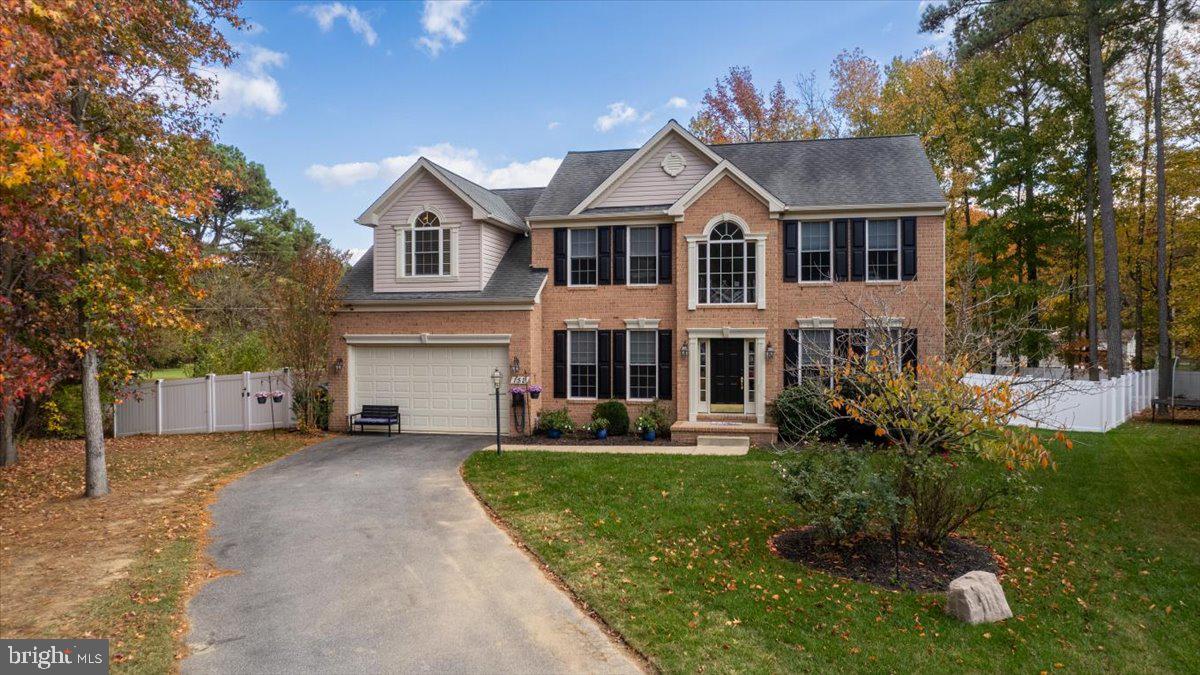 TALL PINES - Residential