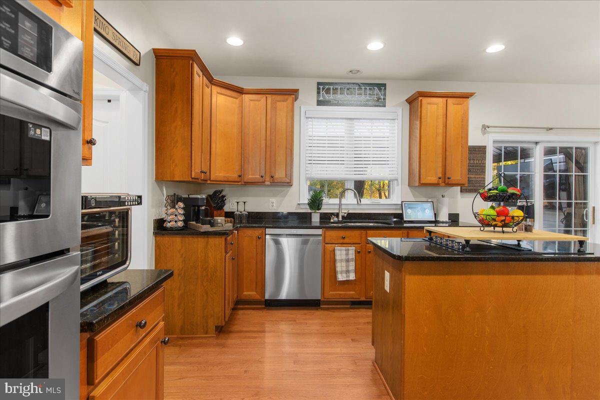 TALL PINES - Residential