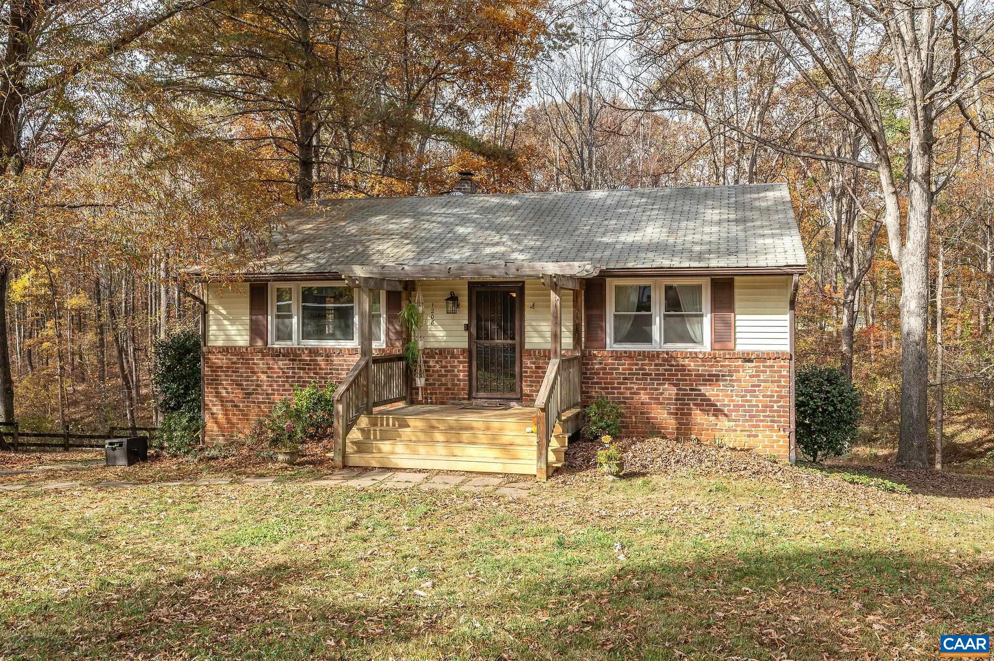 OAK HILL - Residential