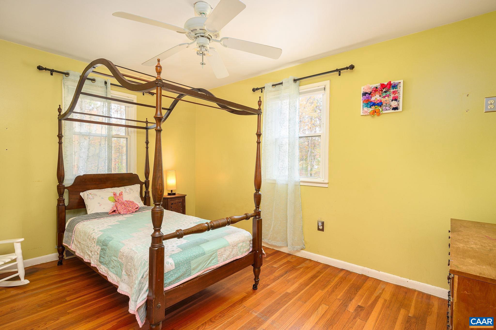 OAK HILL - Residential