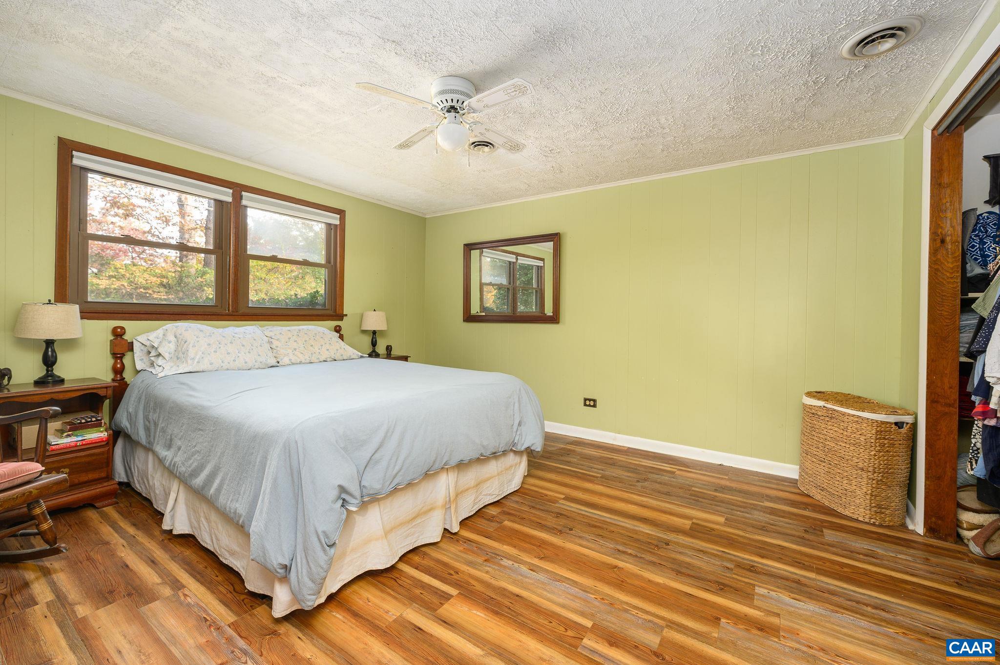 OAK HILL - Residential