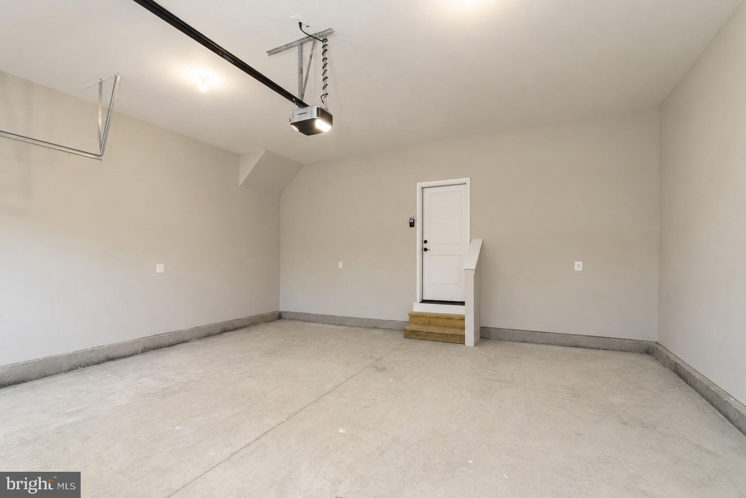 TIMONIUM HEIGHTS - Residential