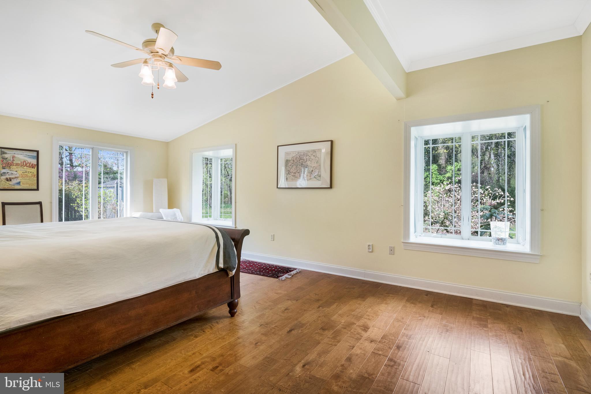 TRACYS LANDING - Residential