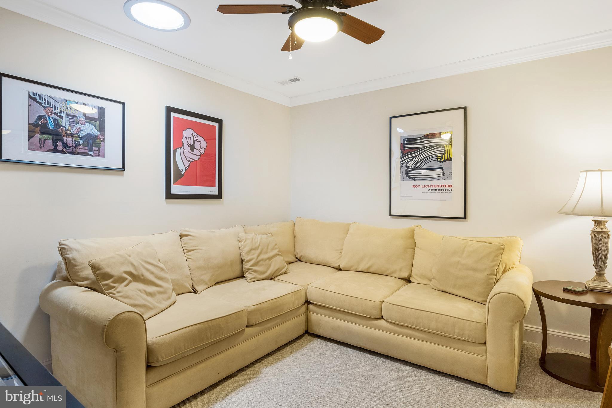 TRACYS LANDING - Residential