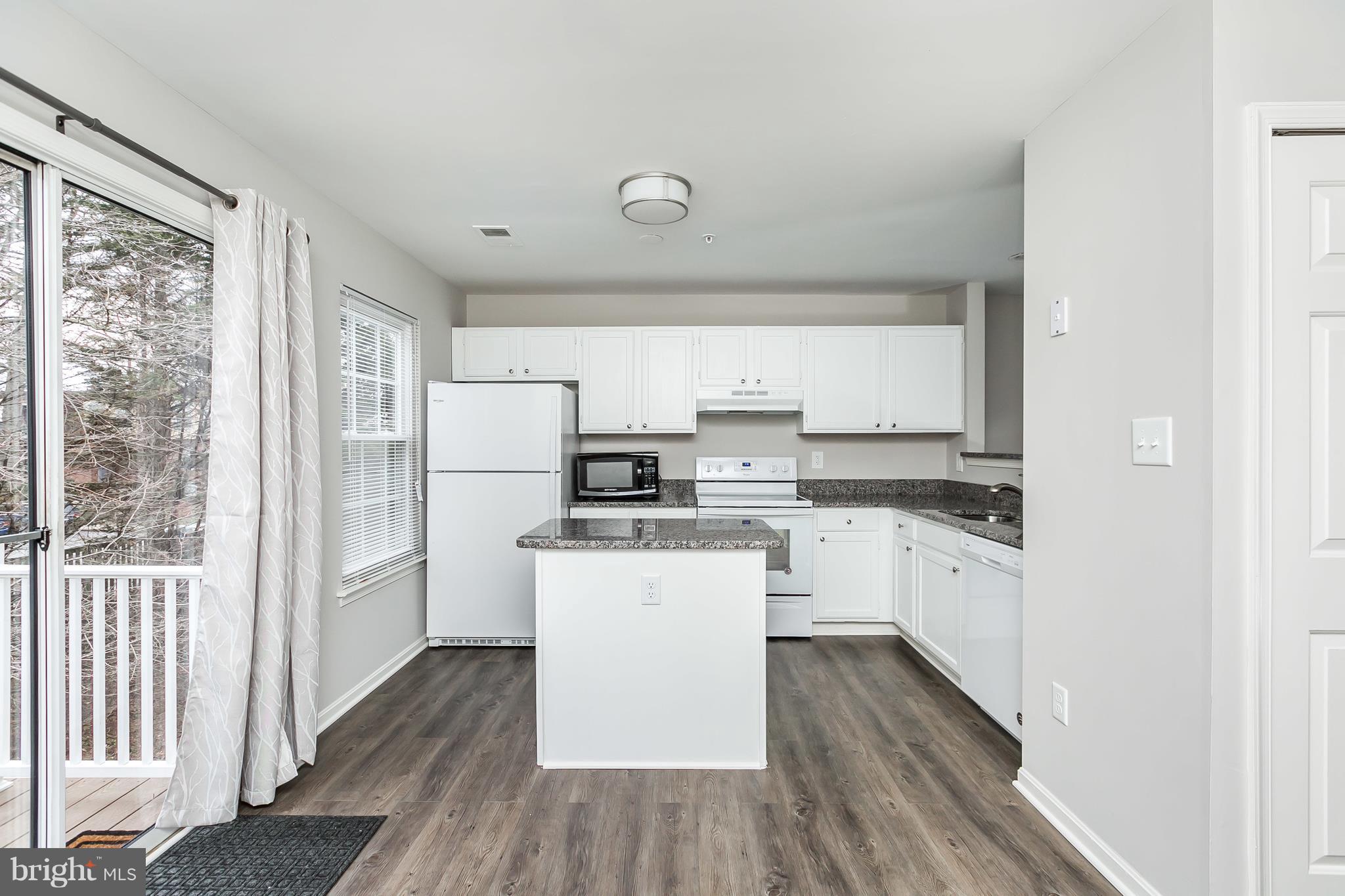 CEDAR GROVE AT CROFTON - Residential Lease